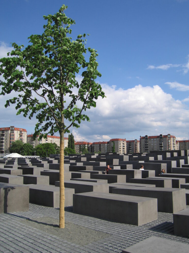 Lee más sobre el artículo Pierre Nora y los lugares de la memoria